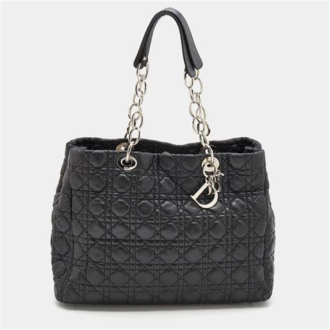 lady dior schwarz matt|lady dior tote large black.